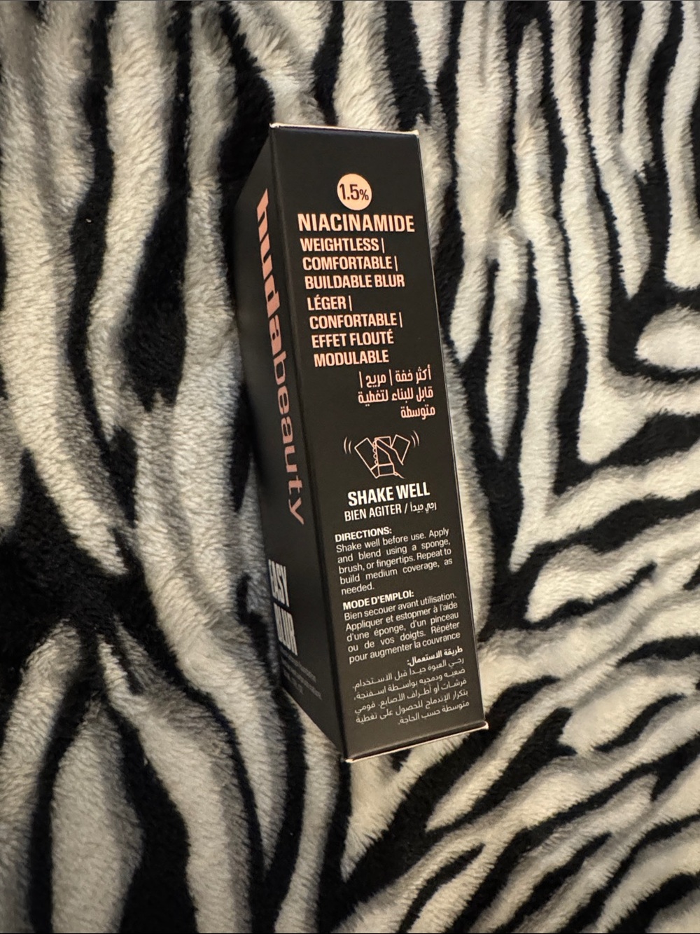 HUDA BEAUTY EASY BLUR FOUNDATION - Cheesecake250 - Picture 5 of 5